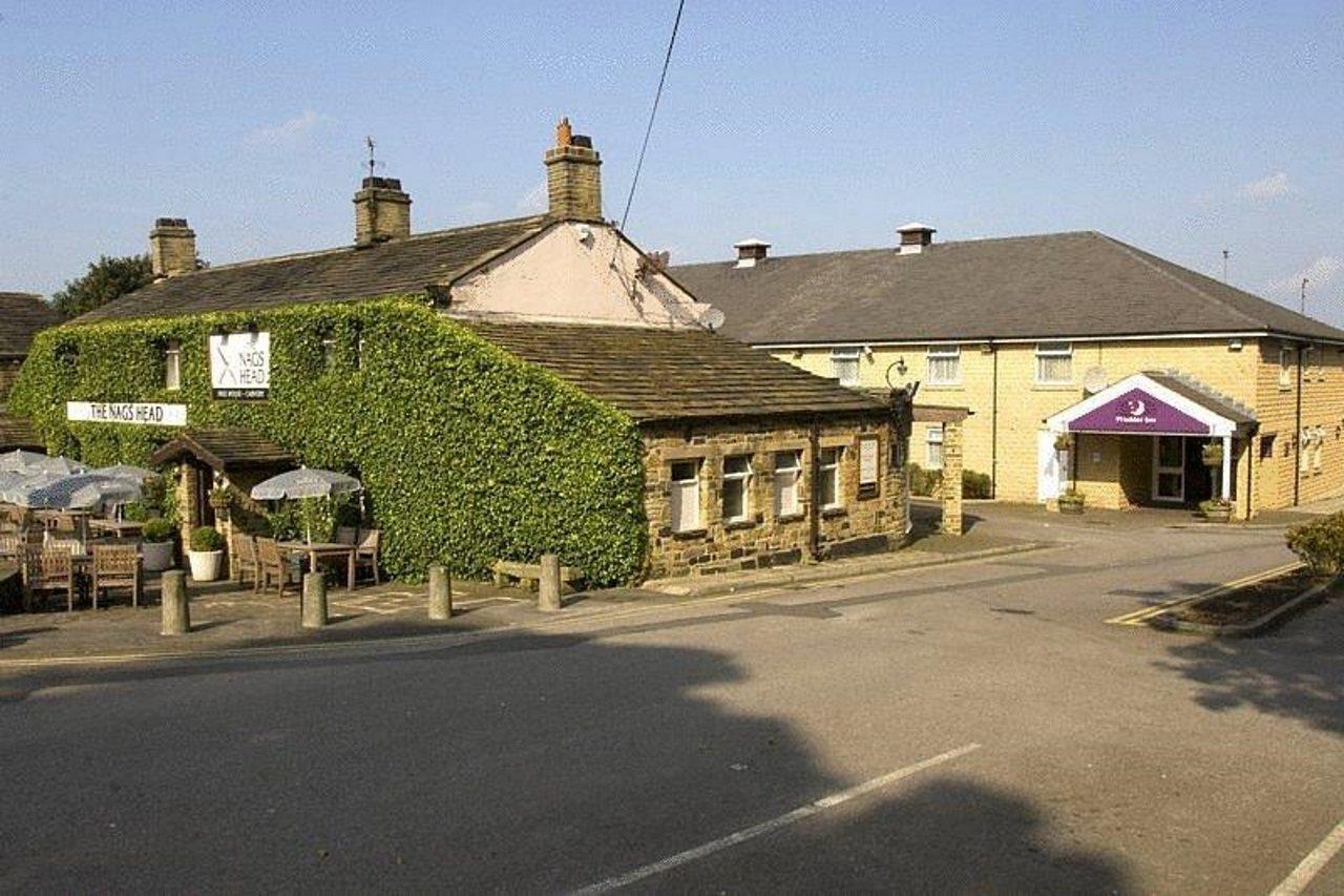 Premier Inn Huddersfield West 外观 照片